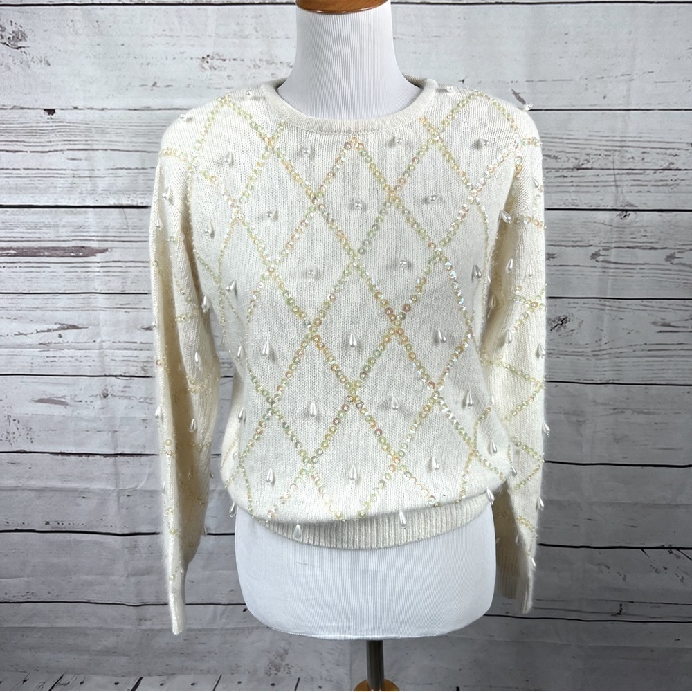 VINTAGE Karen Scott white silk and angora blend long sleeve sweater Sz PM